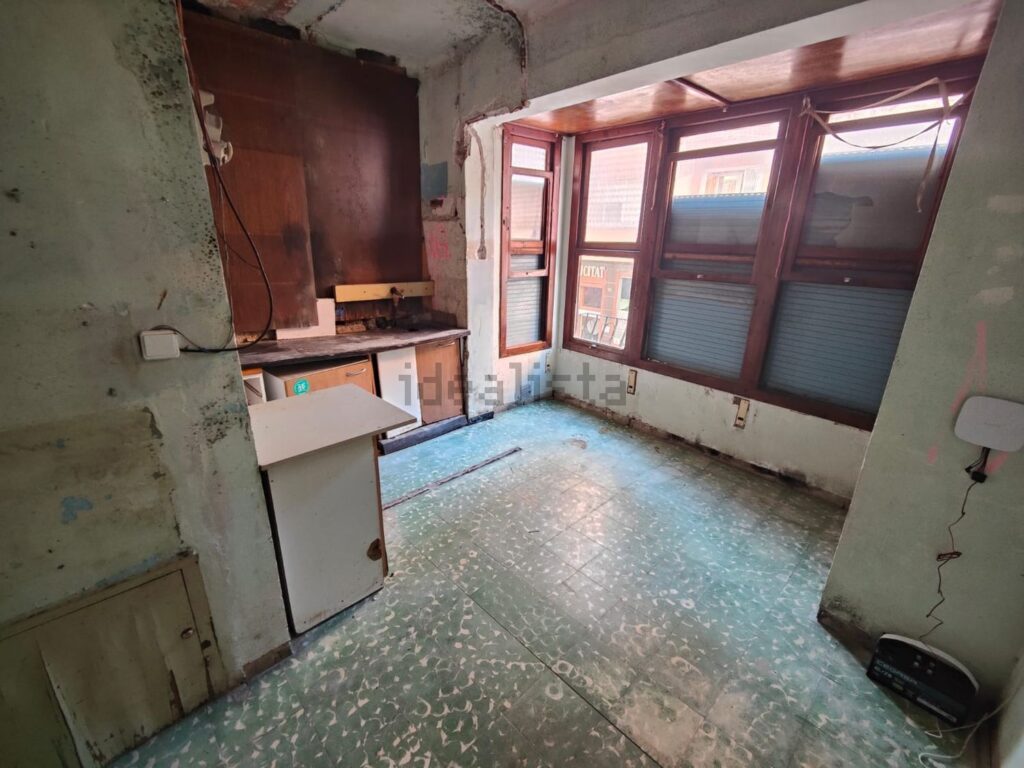 Piso en venta en Calle d'Ulldecona, 40
